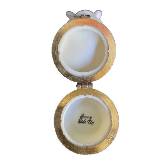 Dept. 56 Snowbunnies "Sunny Side Up" Hinged Trinket Box Figurine - Picture 5 of 10